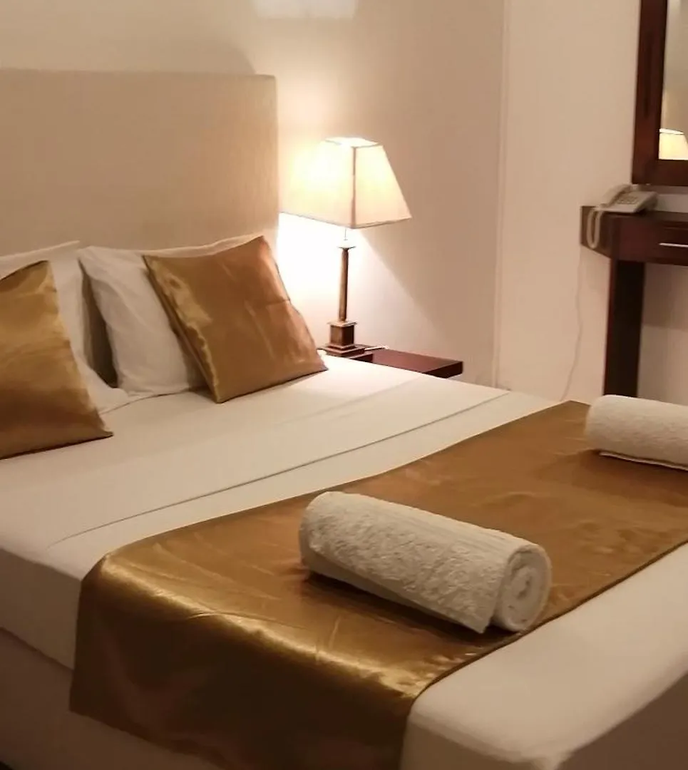 Kandy Highland Unique Hotel