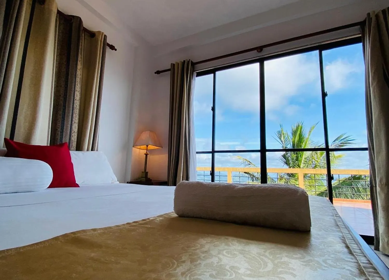 Kandy Highland Unique Hotel 2*,