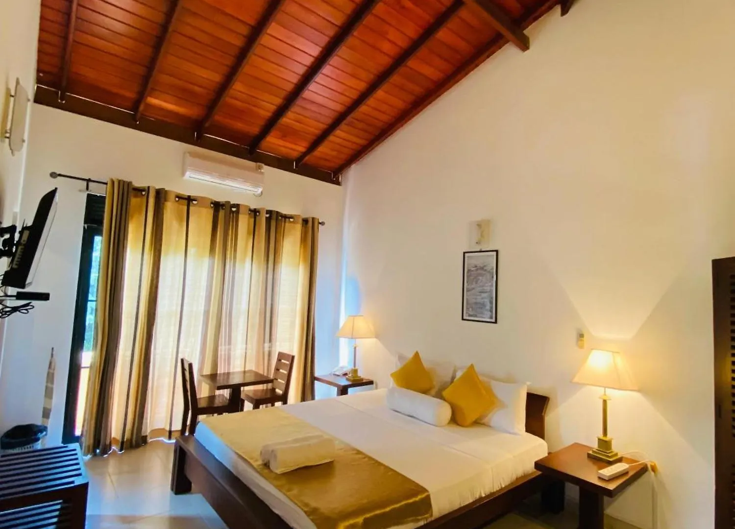 Kandy Highland Unique Hotel