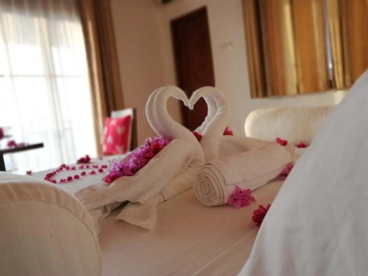Kandy Highland Unique Hotel