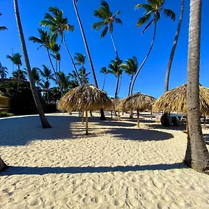 Hotel Deluxe Bavaro Villas And Suites - Location, Quality And Value For Your Vacation
